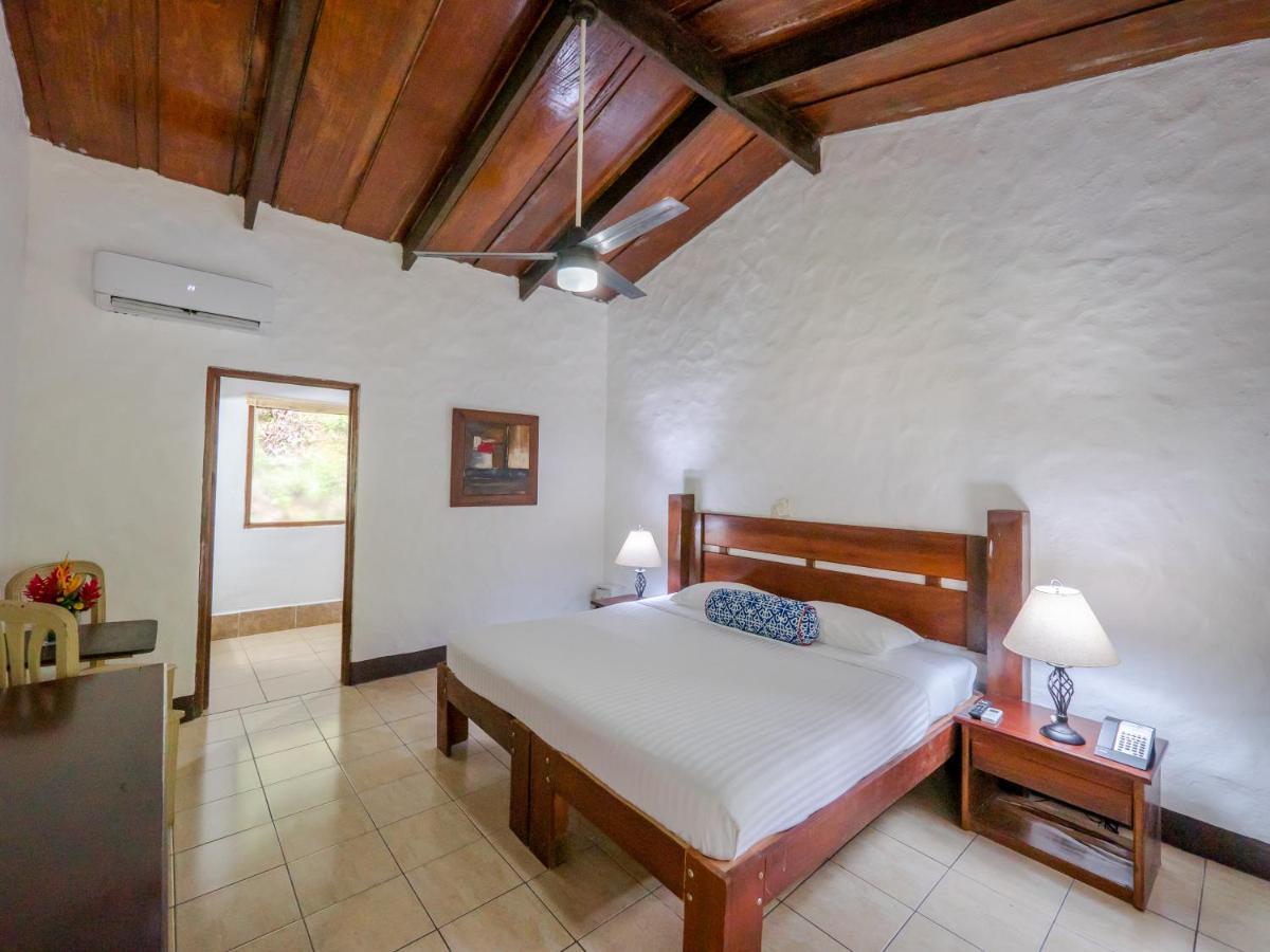 Villa Lapas Jungle Village ตาร์กอเลส ภายนอก รูปภาพ