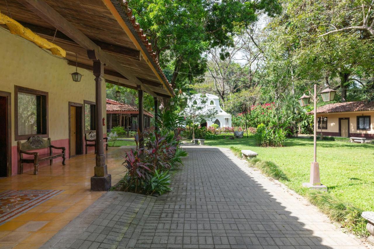 Villa Lapas Jungle Village ตาร์กอเลส ภายนอก รูปภาพ